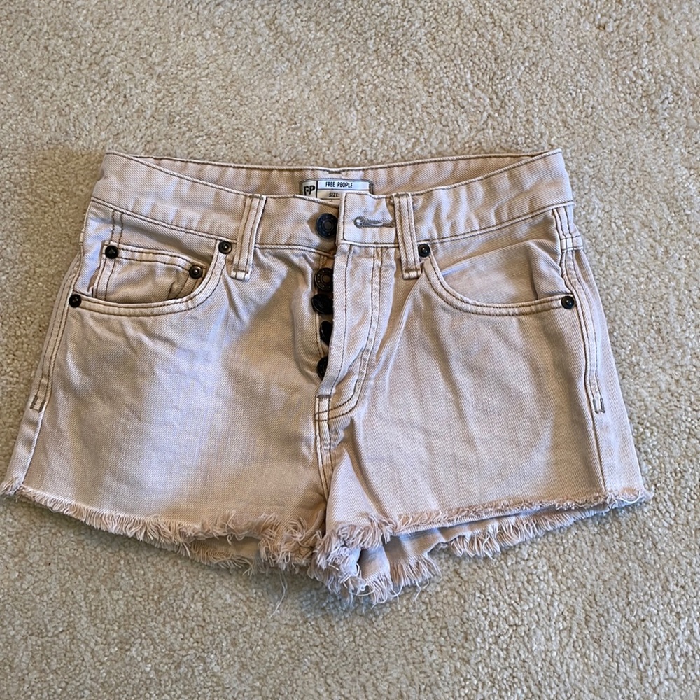Free People size 24 fringe khaki shorts